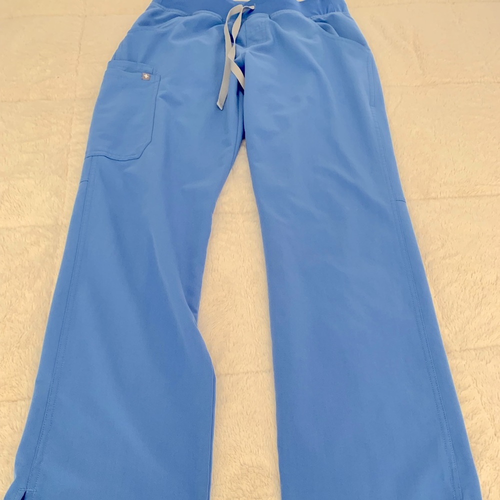 FIGS SIZE SM. CEIL BLUE